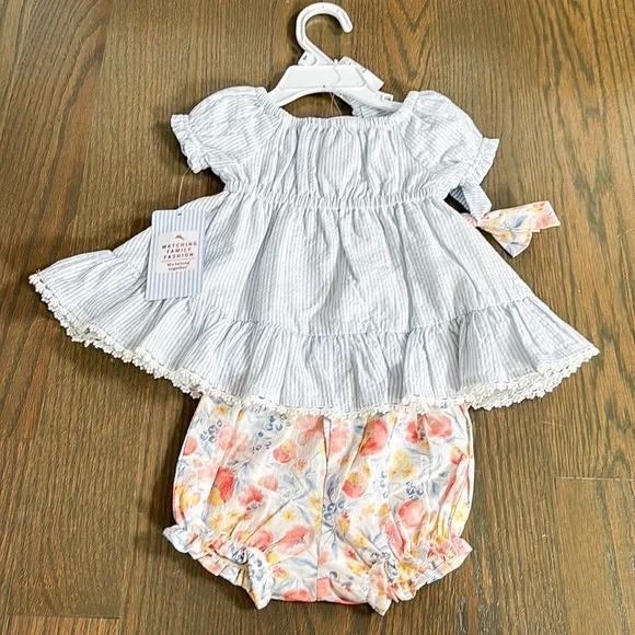 Tommy Bahama 3 Piece Set 3-6 Months - Picture 2 of 7